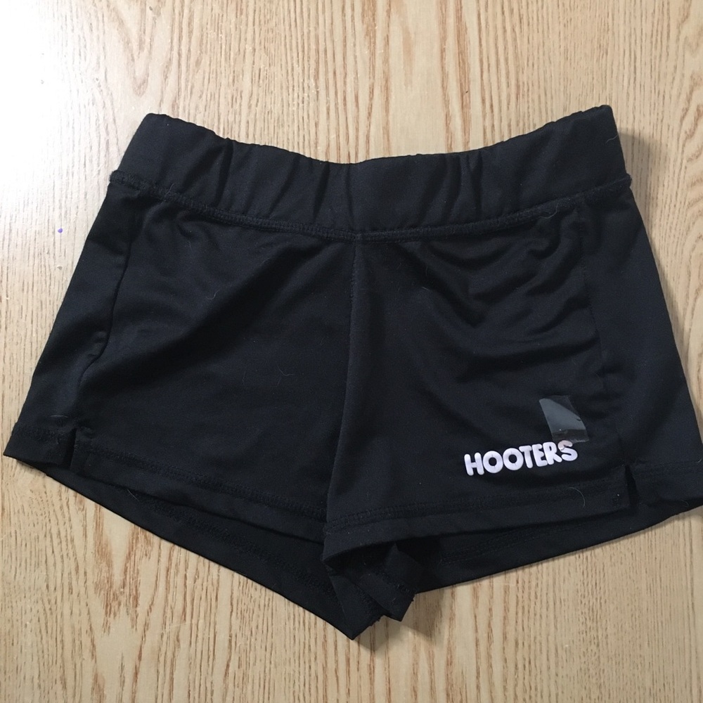 B60 Sale!! Hooters Girl Worn Uniform Black Shorts with a flaw Size Xxs